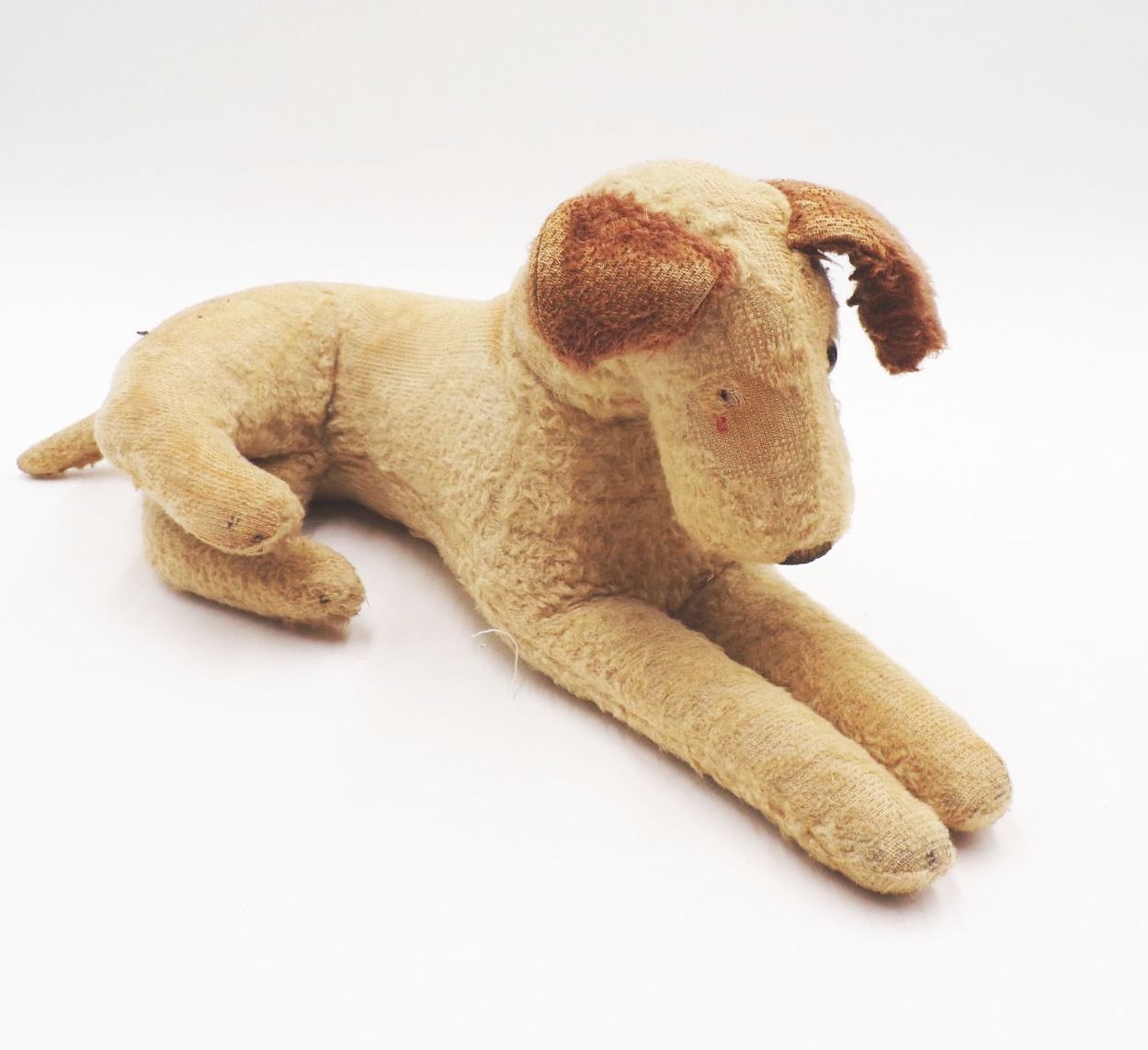 Alter Foxterrier Holzwolle Antik mit Glasauge Alter Foxterrier Holzwolle Antik mit Glasauge