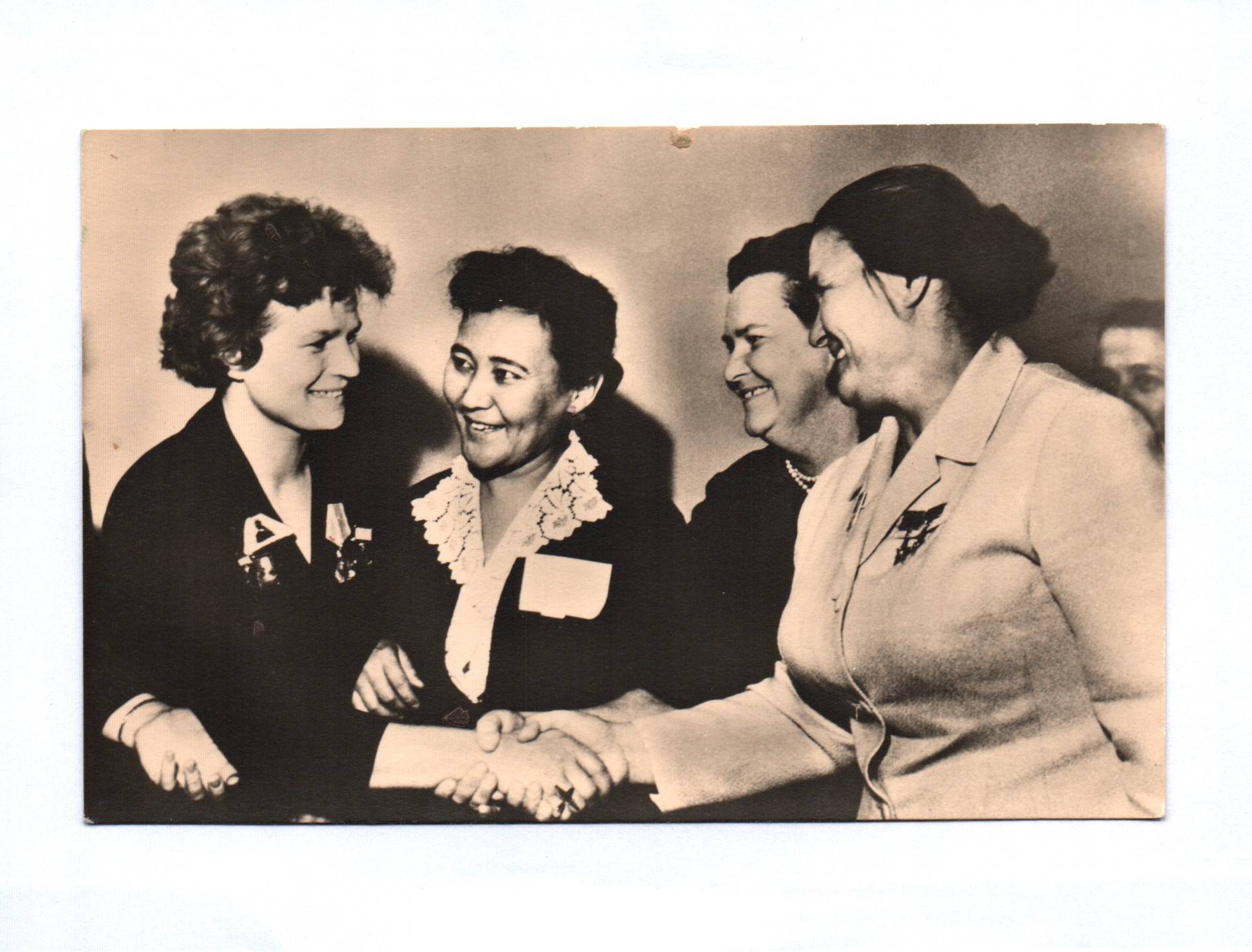 Ak Erste Kosmonautin Valentina Tereschkowa Juni 1963 Ak Erste Kosmonautin Valentina Tereschkowa Juni 1963