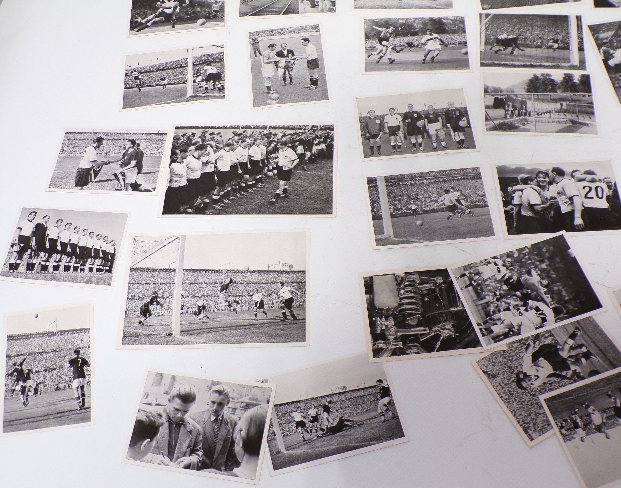 Fussball Sammelbilder 45 Stück Sanella Fußball Weltmeister 1954 