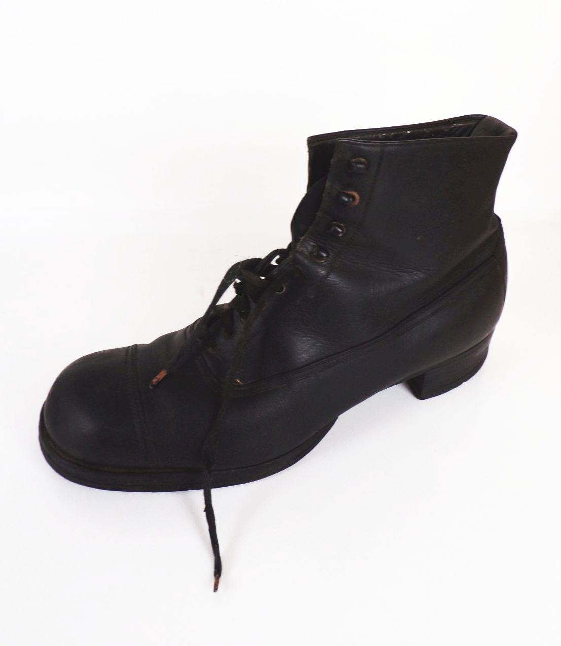 Alte Herren Schuhe Schwarz Leder 1940er gefüttert Größe 41 Vintage Alte Herren Schuhe Schwarz Leder 1940er gefüttert Größe 41 Vintage
