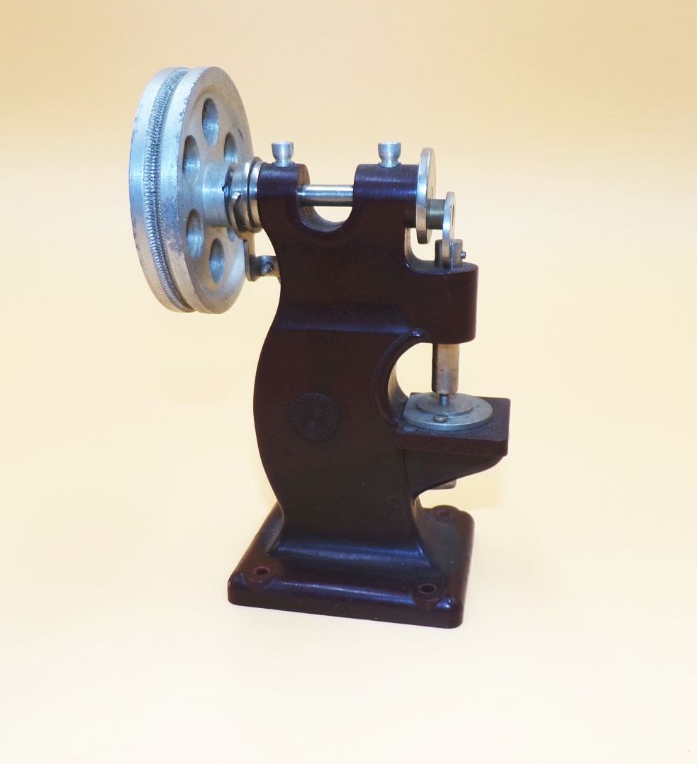 Oesterwitz Stanze Antriebsmodell für Dampfmaschine Exenterpresse Bakelit