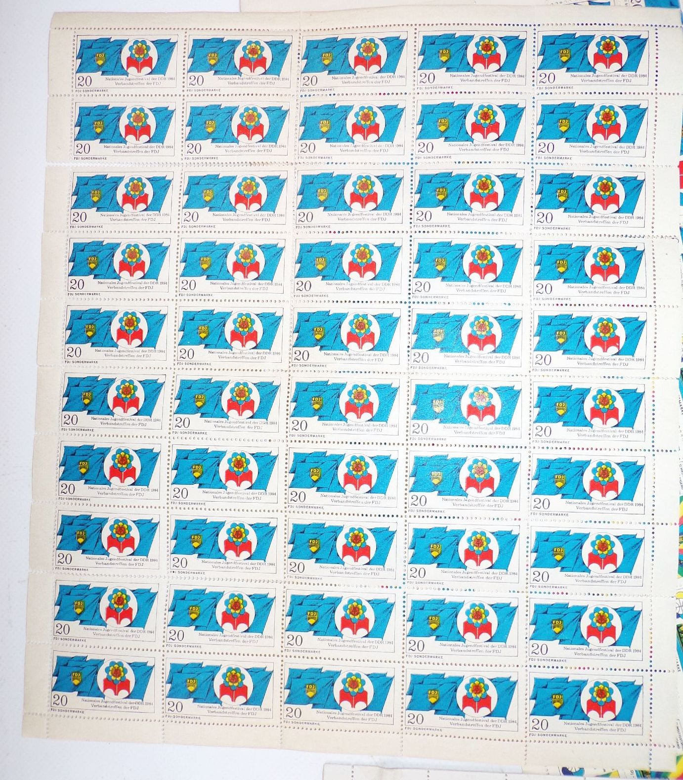 Konvolut FDJ Beitragsmarken Marken Spendenmarken Bögen