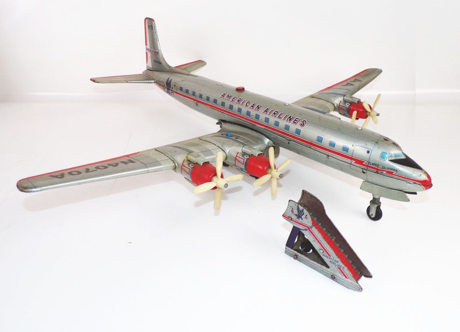 Blechflugzeug American Airlines N4070A Made in Japan 60 cm Spannweite