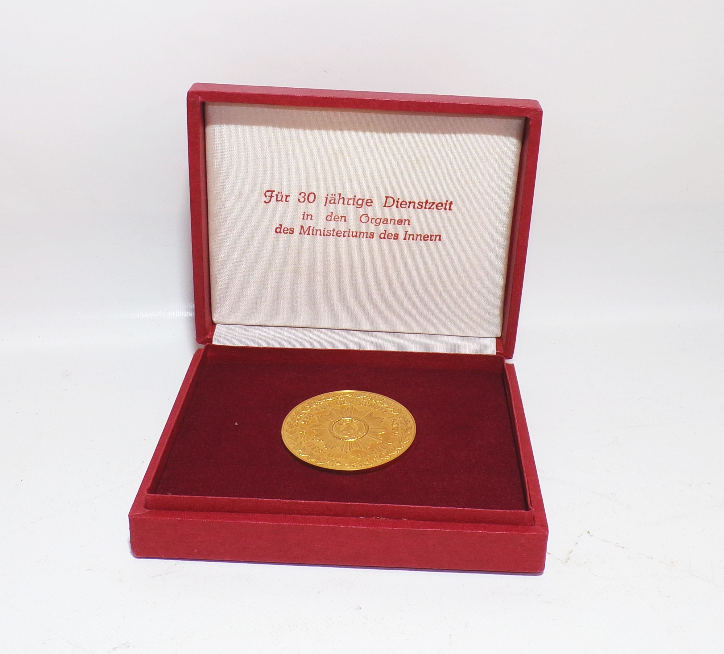 DDR Auszeichnung 30 Jahre Dienstzeit MdI Stasi Medaille Etui