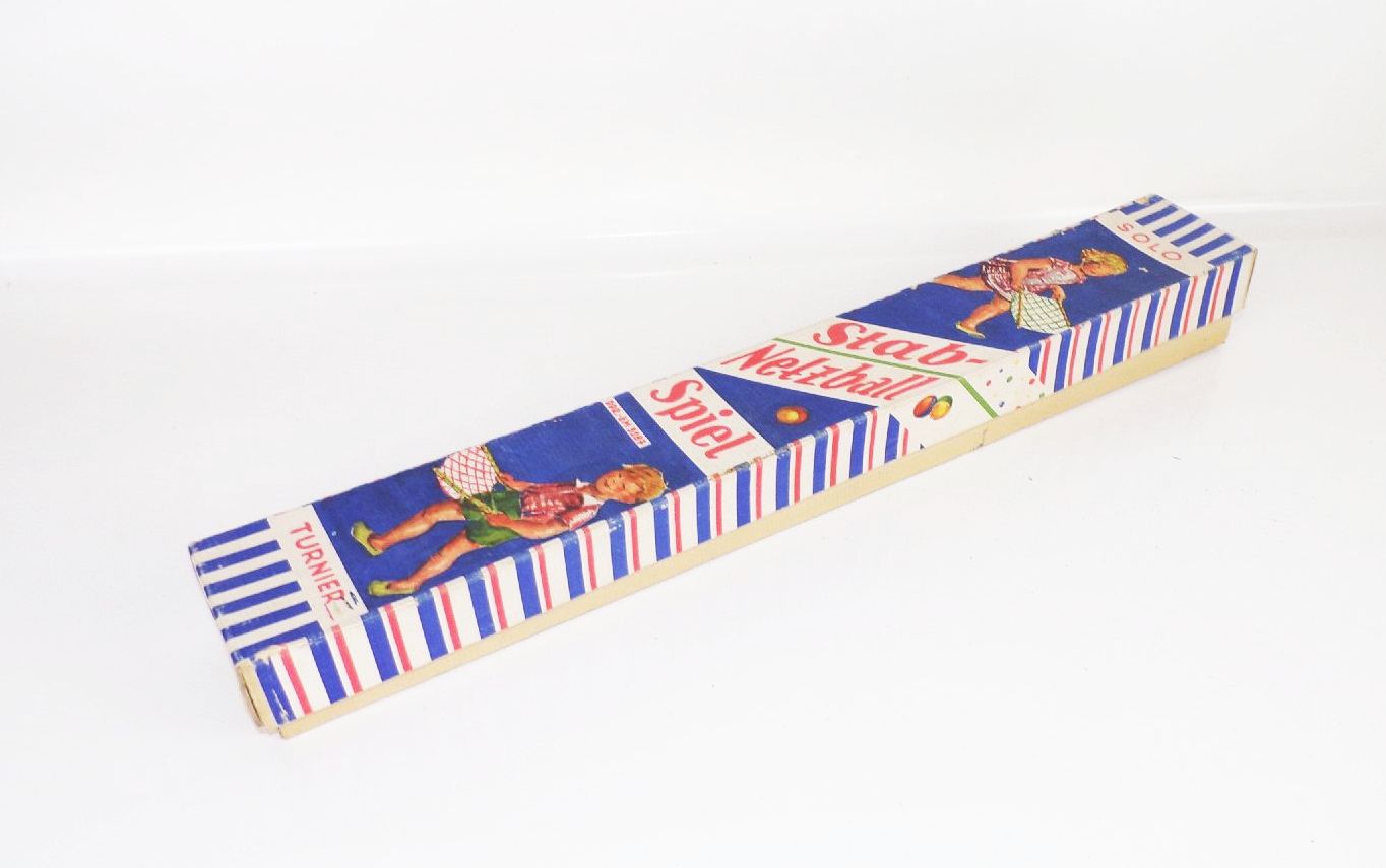 Stab Netzball Spiel Solo Turnier DDR Ballspiel 1950 er Stab Netzball Spiel Solo Turnier DDR Ballspiel 1950 er