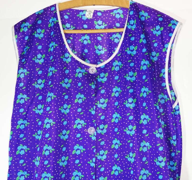 Kittelschürze DDR Polyester Dederon 70er 80er Original Schürze Kittelschürze DDR Polyester Dederon 70er 80er Original Schürze