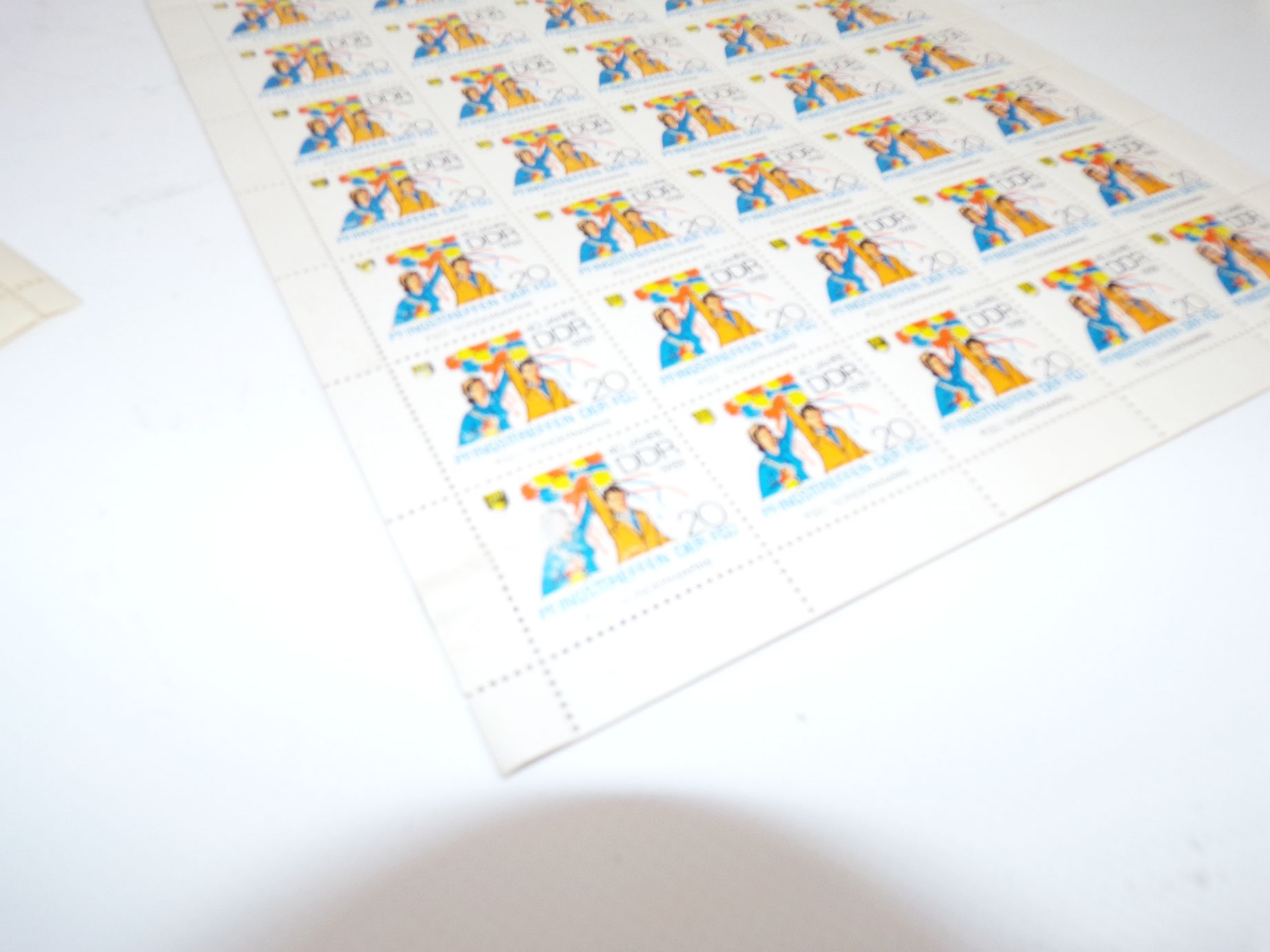 Konvolut FDJ Beitragsmarken Marken Spendenmarken Bögen