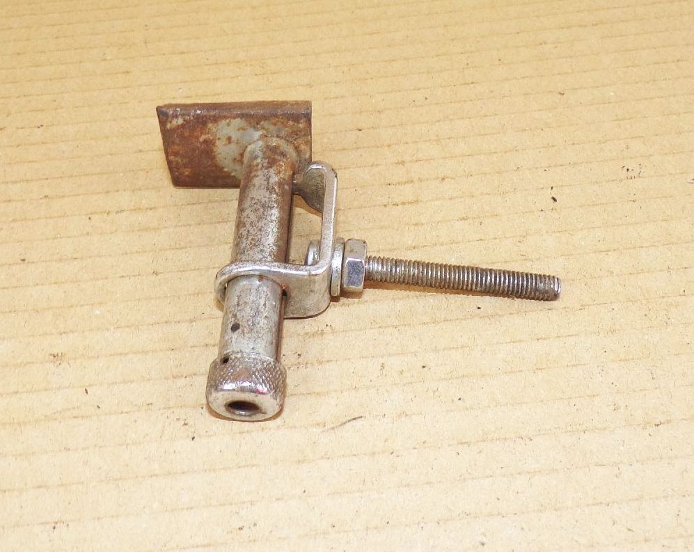 Altes Ersatzteil für Fahrrad Stempelbremse 