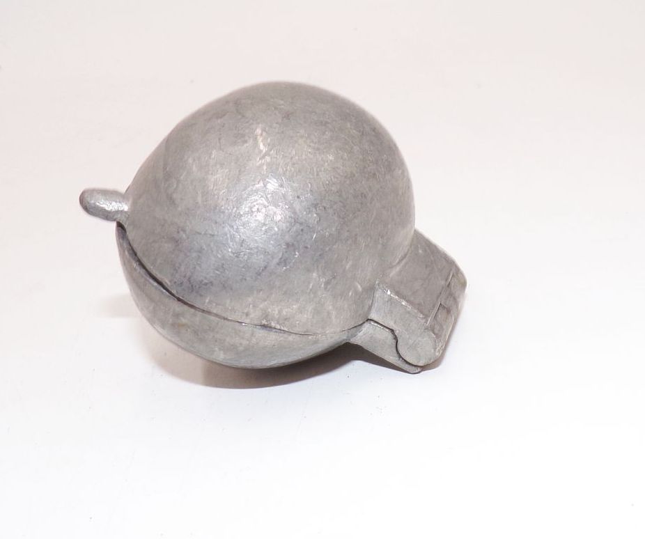 Old Konditorform Ei Form aus Zinn Konditorform Marzipanform 