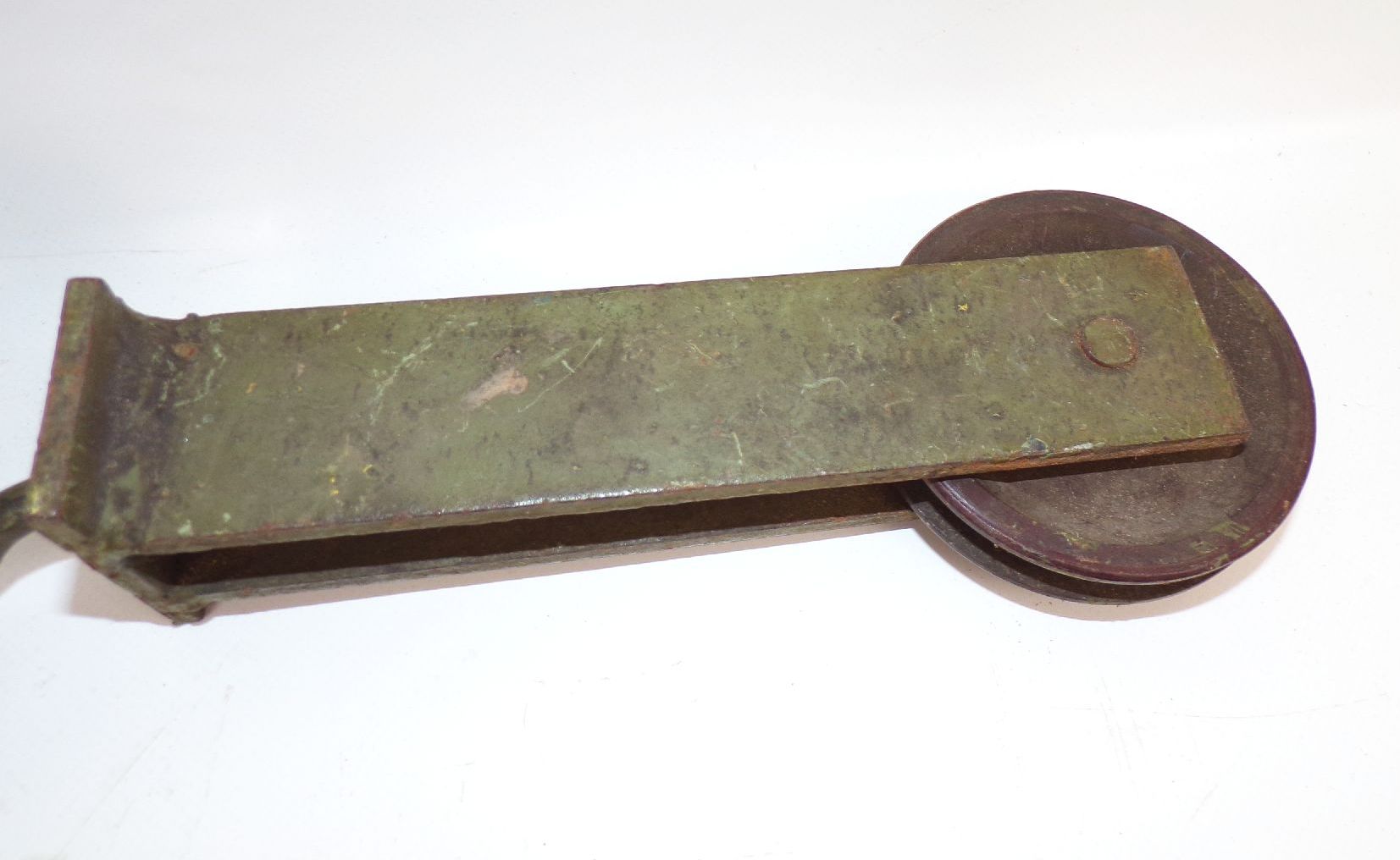 Alte Laufrolle Metall Kunststoff Seilwinde Umlenkrolle Loft Industrie