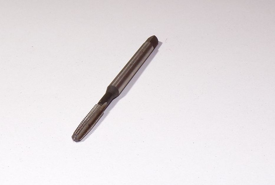 Gewindebohrer M4 6H Fertigschneider Gewindeschneider 