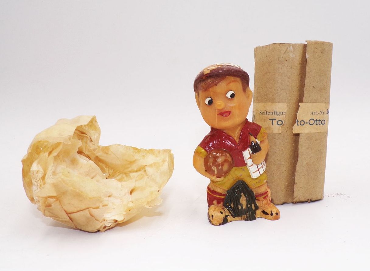 Alte Rumbo Seifenfigur Toto Otto mit OVP