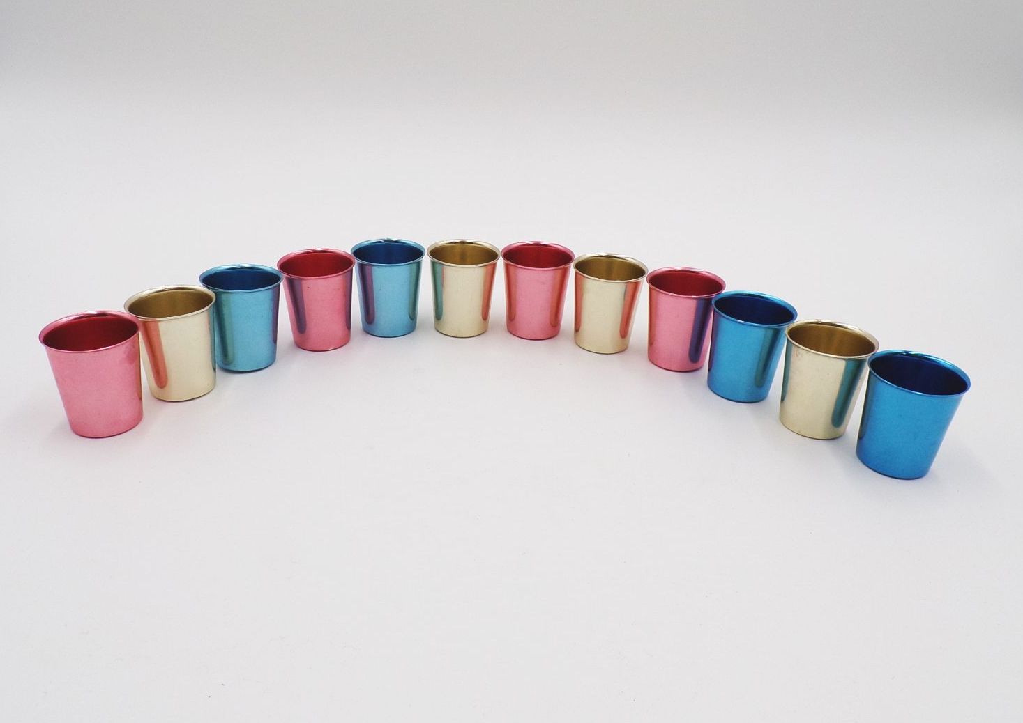 DDR Likörbecher bunt Metall Schnapsbecher Retro Deko