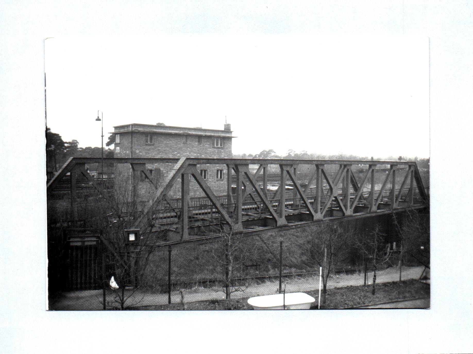 4x Foto Berlin Eisenbahnbrücken Februar 1967