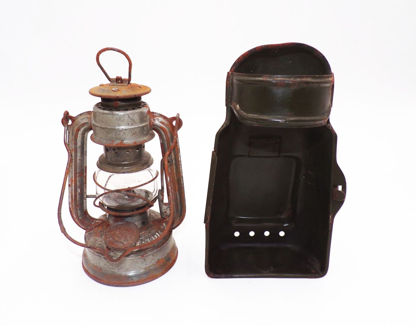 Alte Feuerhand Atom 75 Petroleumlampe Wehrmacht