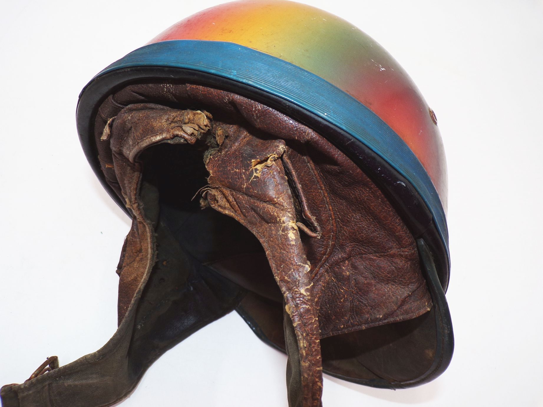 Alter Rehnania Mopedhelm Größe 55 Sturzhelm Oldtimer Vintage Regenbogen Alter Rehnania Mopedhelm Größe 55 Sturzhelm Oldtimer Vintage Regenbogen