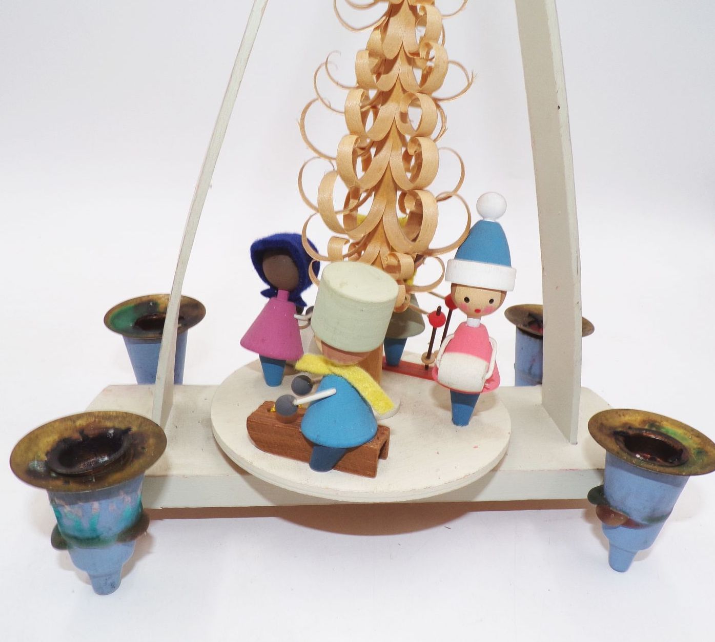 Vero Pyramide Kinder im Schnee Originalkarton Weihnachtsschmuck Vero Pyramide Kinder im Schnee Originalkarton Weihnachtsschmuck