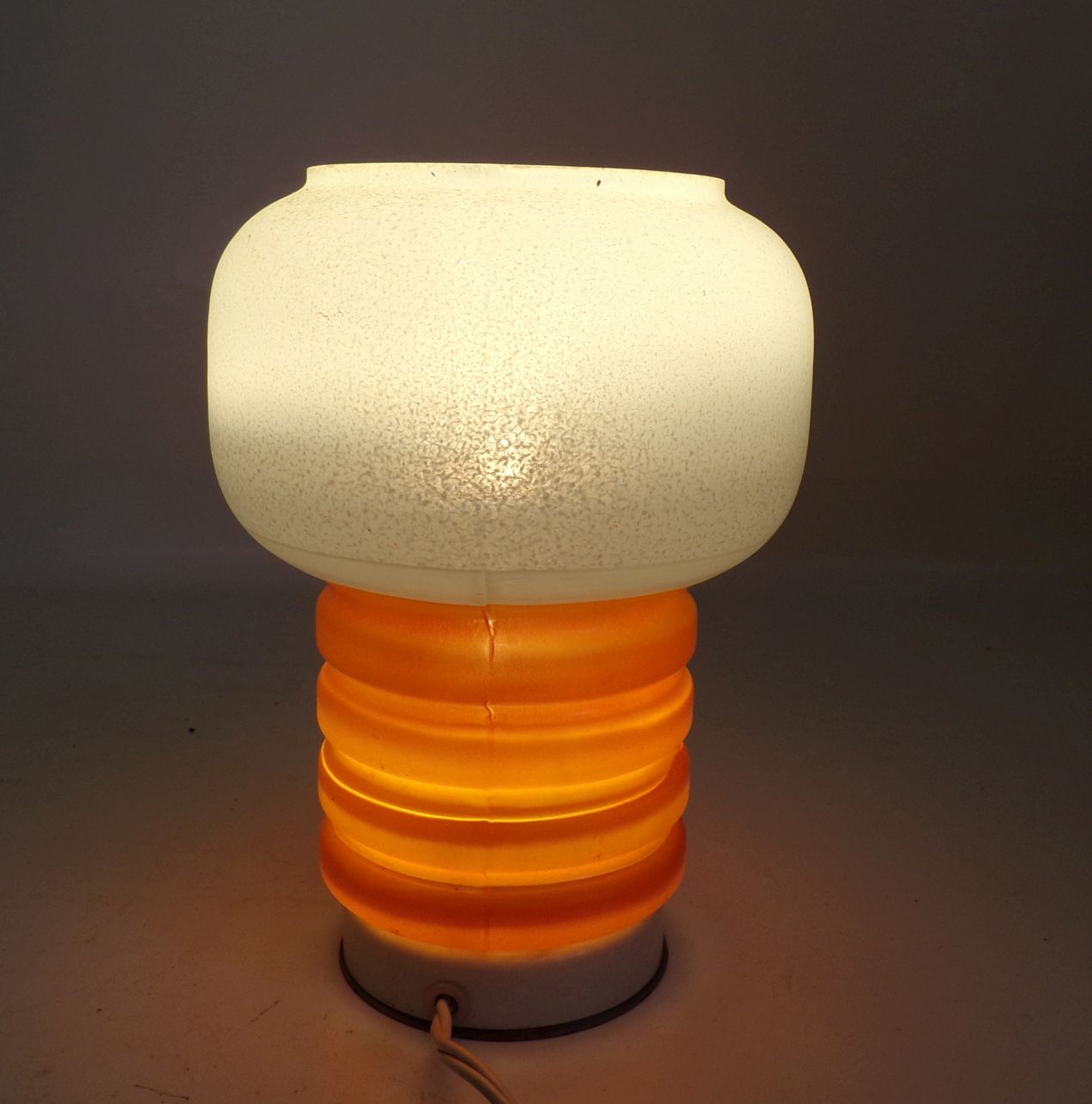 DDR Tischlampe Nachttischlampe Weiss Orange E27 Leuchte Rund Glaslampe
