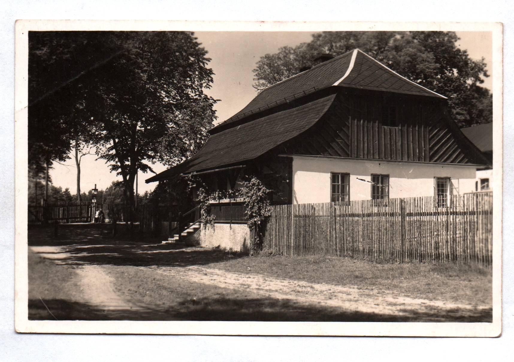 Foto Ak Forsthaus in Heidemühl Ostpreußen Borowy Młyn Nidzica Hohenstein