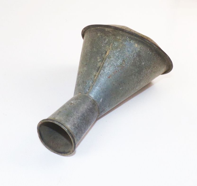 Alte Tülle Aufsatz für Gießkanne Zink Bewässerung