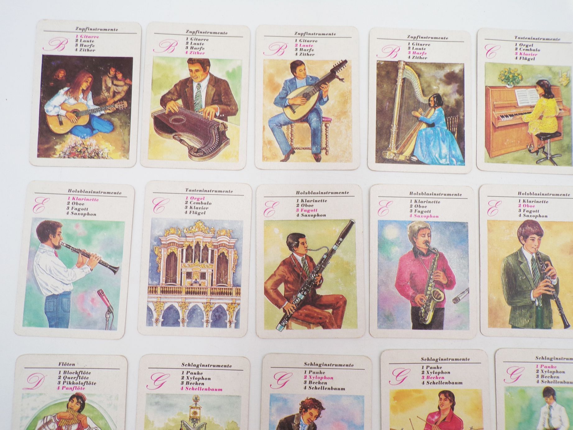 Musikinstrumente Lehrquartett für Kinder ab 10 Jahre DDR Kartenspiel 1981 Musikinstrumente Lehrquartett für Kinder ab 10 Jahre DDR Kartenspiel 1981