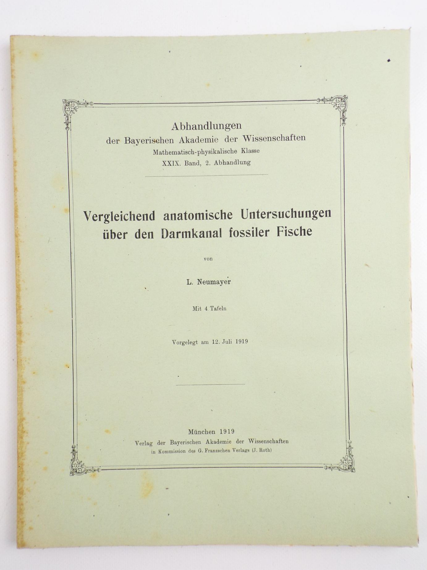 Vergleichend anatomische Untersuchungen über den Darmkanal fossiler Fische 