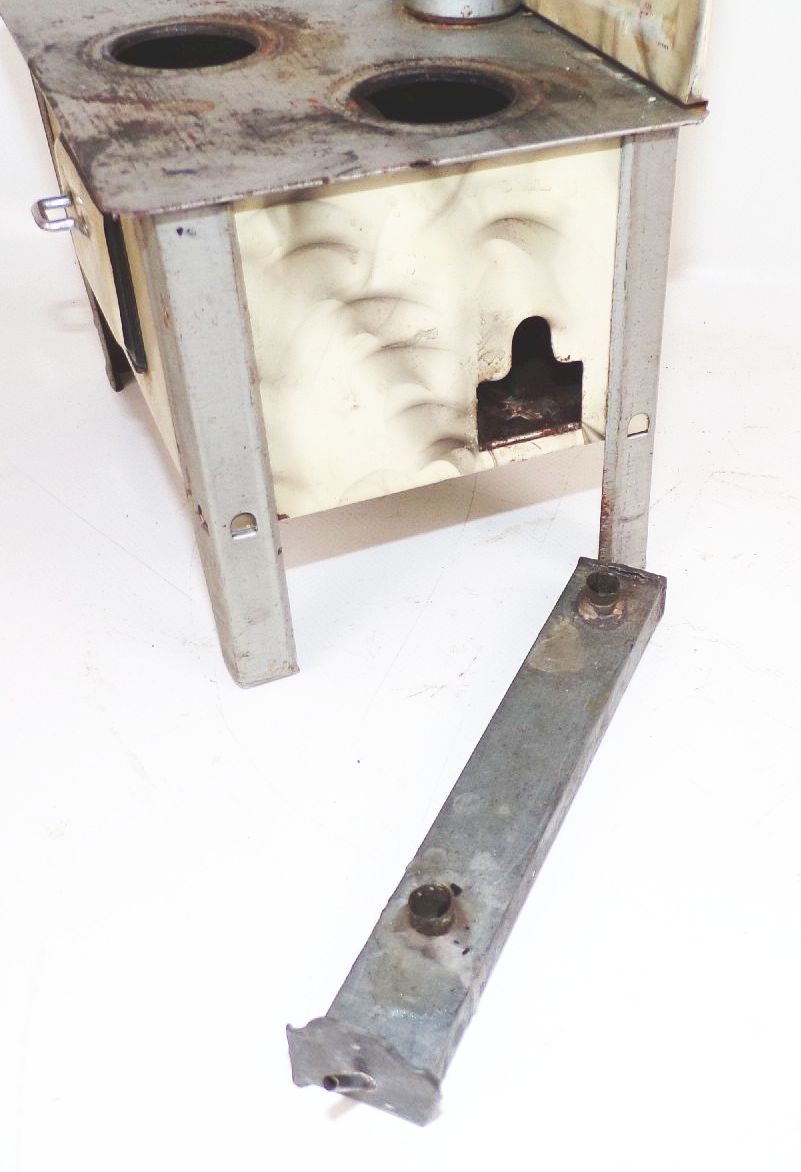 Konvolut Puppenküche Möbel Emaille Geschirr Puppenherd Porzellan 