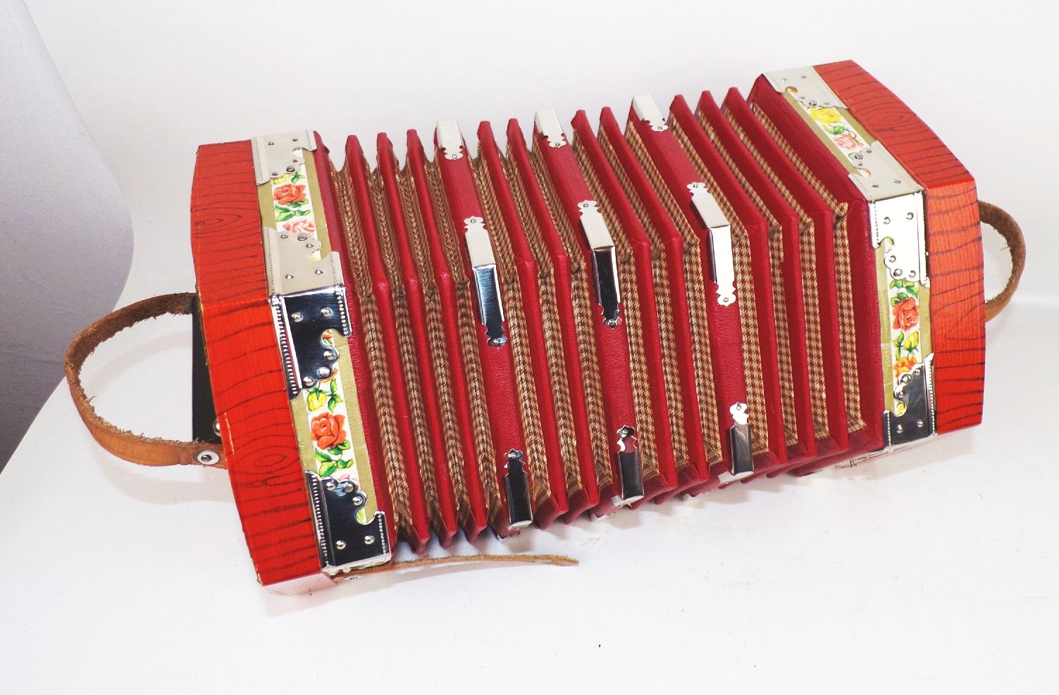 Alte Concertina DDR Akkordeon Handharmonika mit Originalkarton Alte Concertina DDR Akkordeon Handharmonika mit Originalkarton