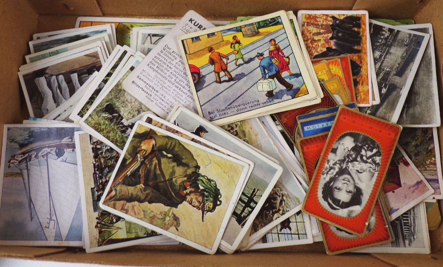 Konvolut alter Sammelbilder trading cards Hartwig Vogel Erdal Chlorodont Konvolut alter Sammelbilder trading cards Hartwig Vogel Erdal Chlorodont