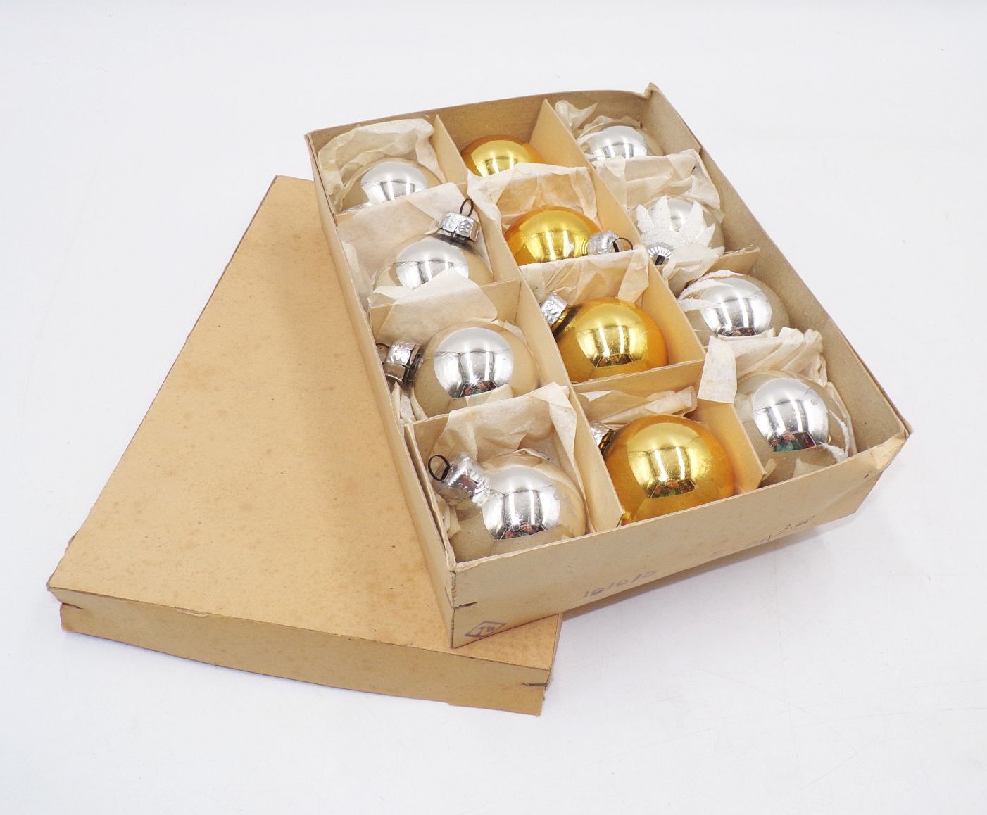 DDR Weihnachtskugeln 12 Stück Karton gold silber 