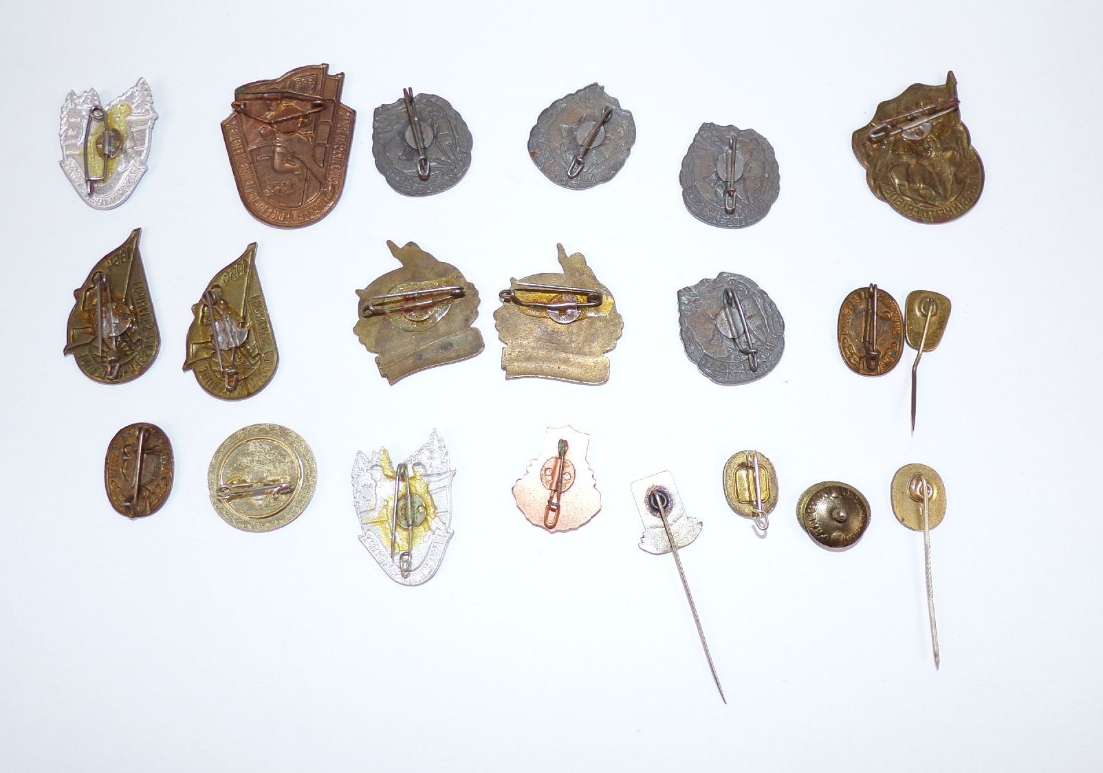 DDR Abzeichen Sport Auszeichnungen Lot 