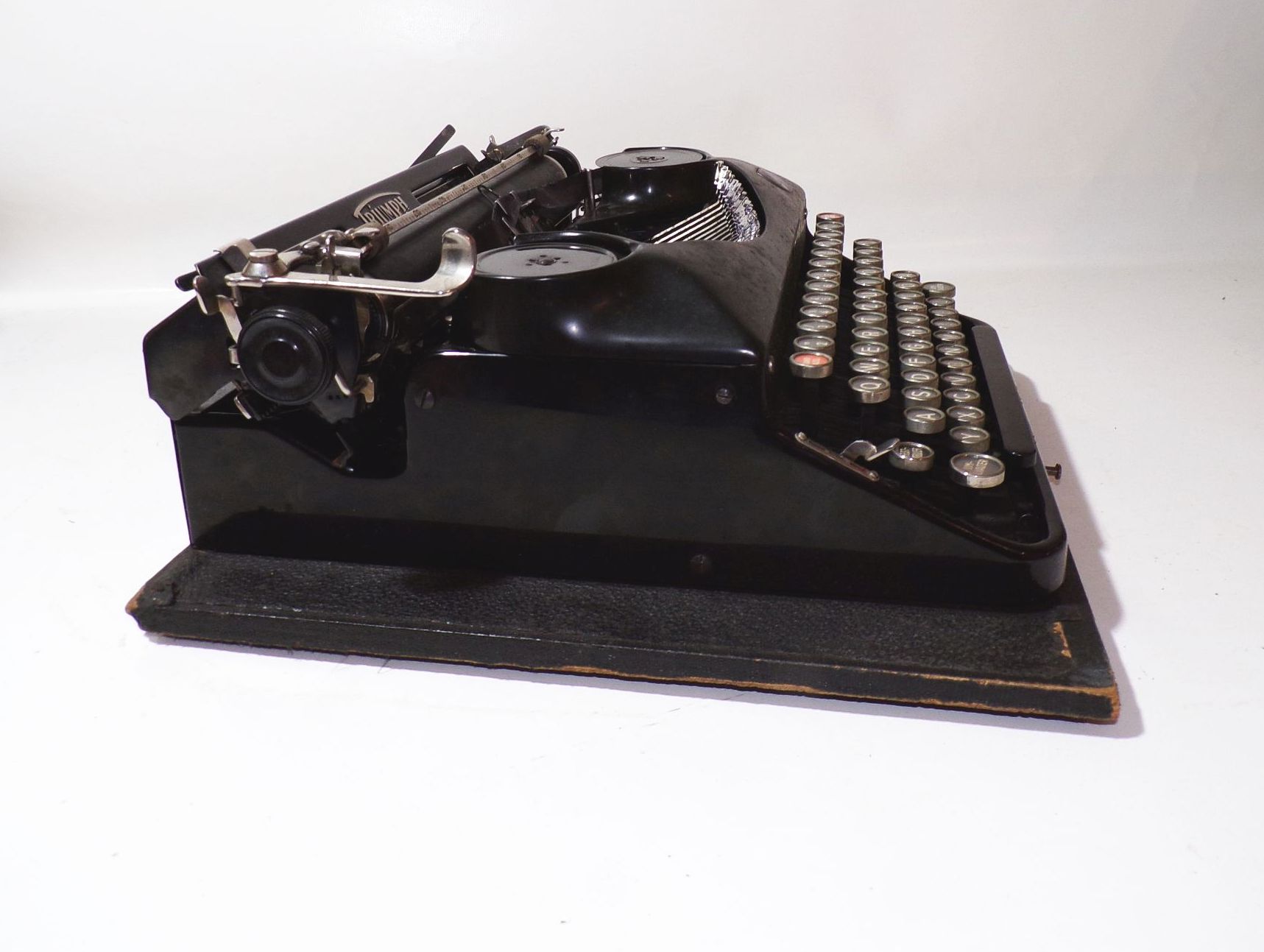 Alte Triumph Schreibmaschine typewriter Alte Triumph Schreibmaschine typewriter