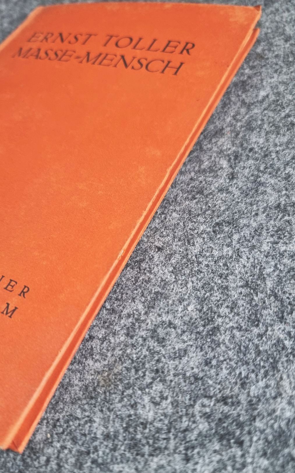 Ernst Toller Masse Mensch 1928 Gustav Kiepenheuer Verlag Potsdam Ernst Toller Masse Mensch 1928 Gustav Kiepenheuer Verlag Potsdam