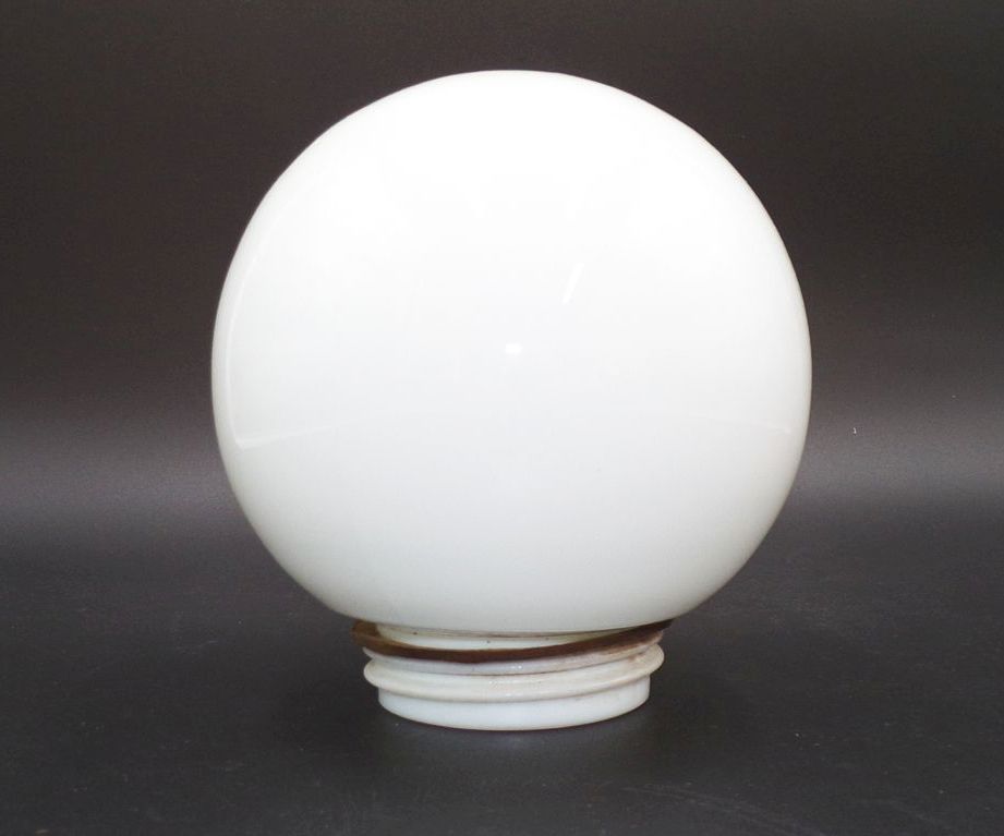 Alter Lampenschirm Kugel Opalglas Durchmesser 15 cm Bauhaus Art Deco