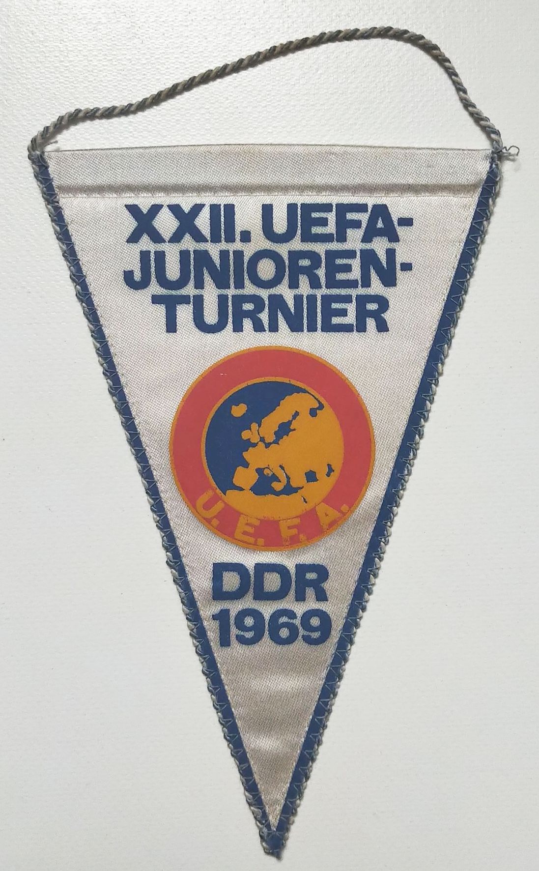 Wimpel UEFA Junioren Turnier DDR 1969 Unterschriften