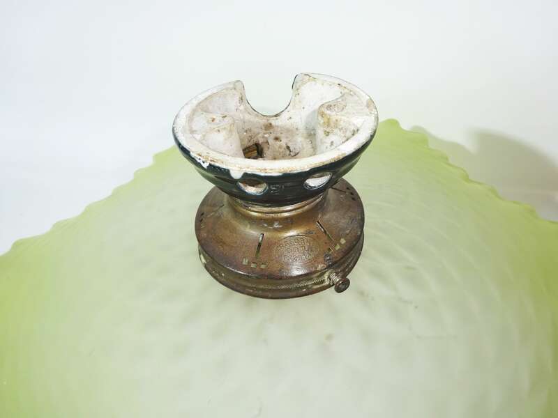 Deckenleuchte Grün 1910er vintage Glaslampe 