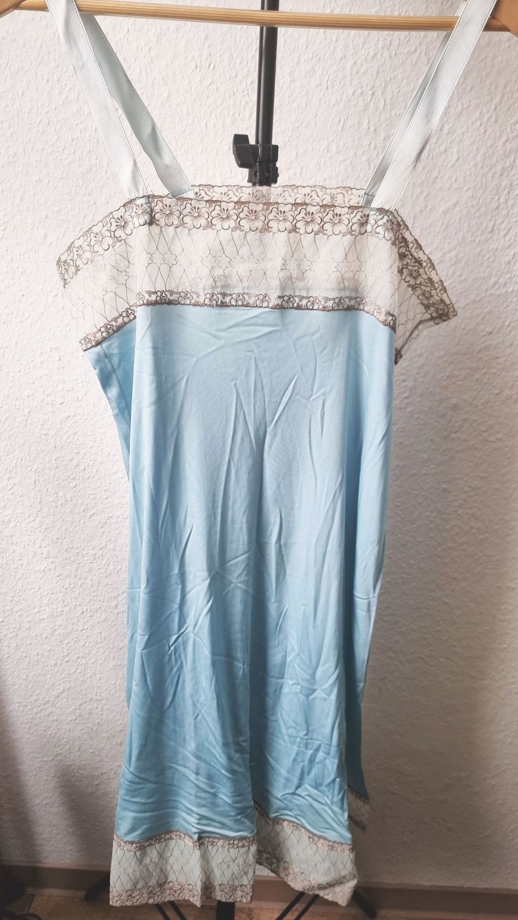 Negligee Damen hellblau Blumen weiß Nachthemd Vintage Unterhemd Negligee Damen hellblau Blumen weiß Nachthemd Vintage Unterhemd