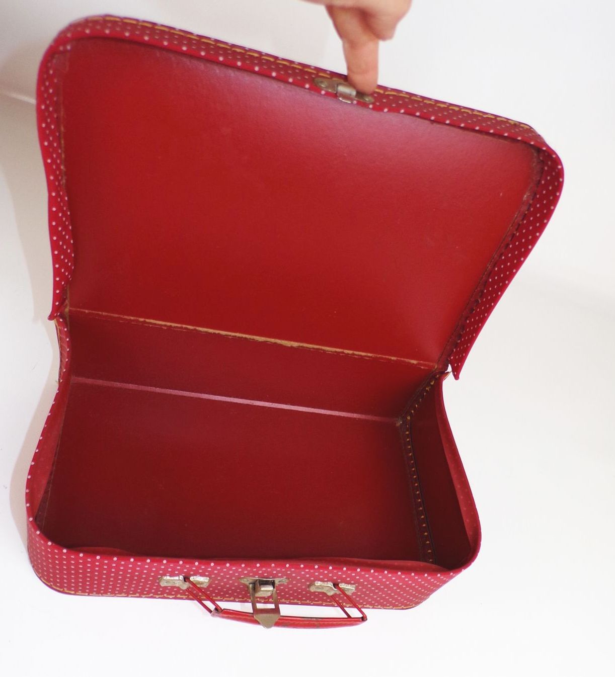 Alter Koffer Kinderkoffer Rot 60 er 70er DDR Tragekoffer Spielzeugkoffer Alter Koffer Kinderkoffer Rot 60 er 70er DDR Tragekoffer Spielzeugkoffer