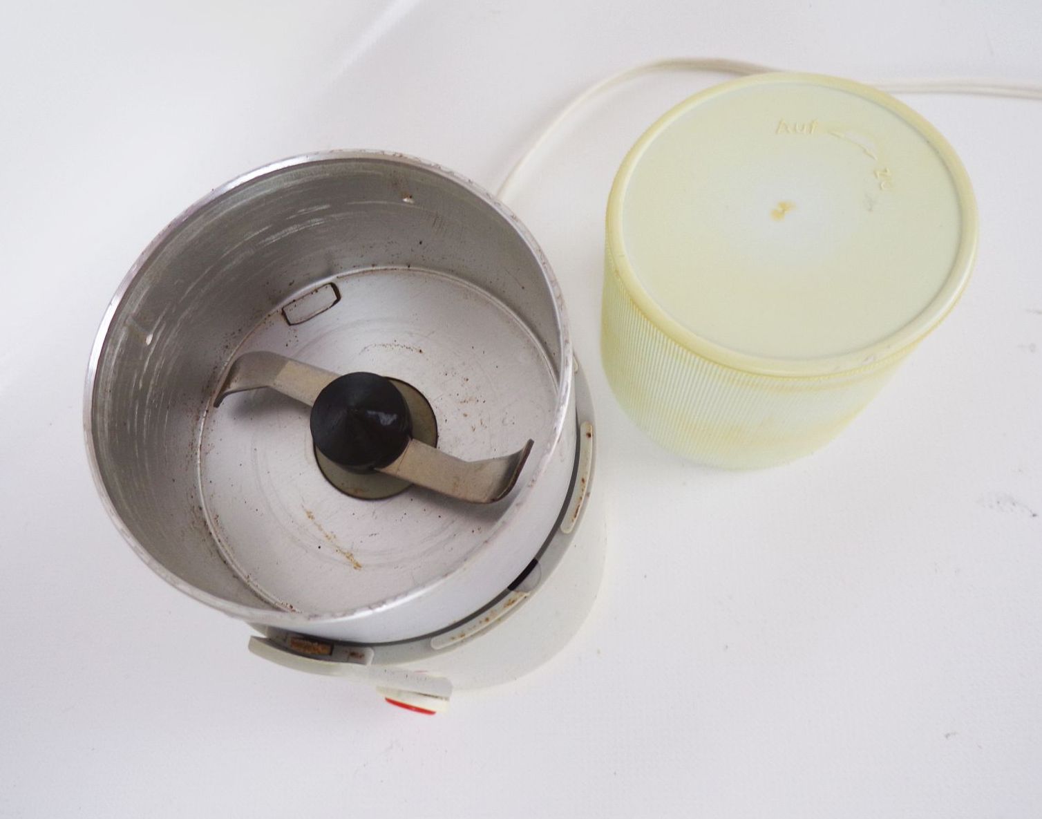 Kaffeemühle DDR Schlagwerkmühle Aka Electric OVP 