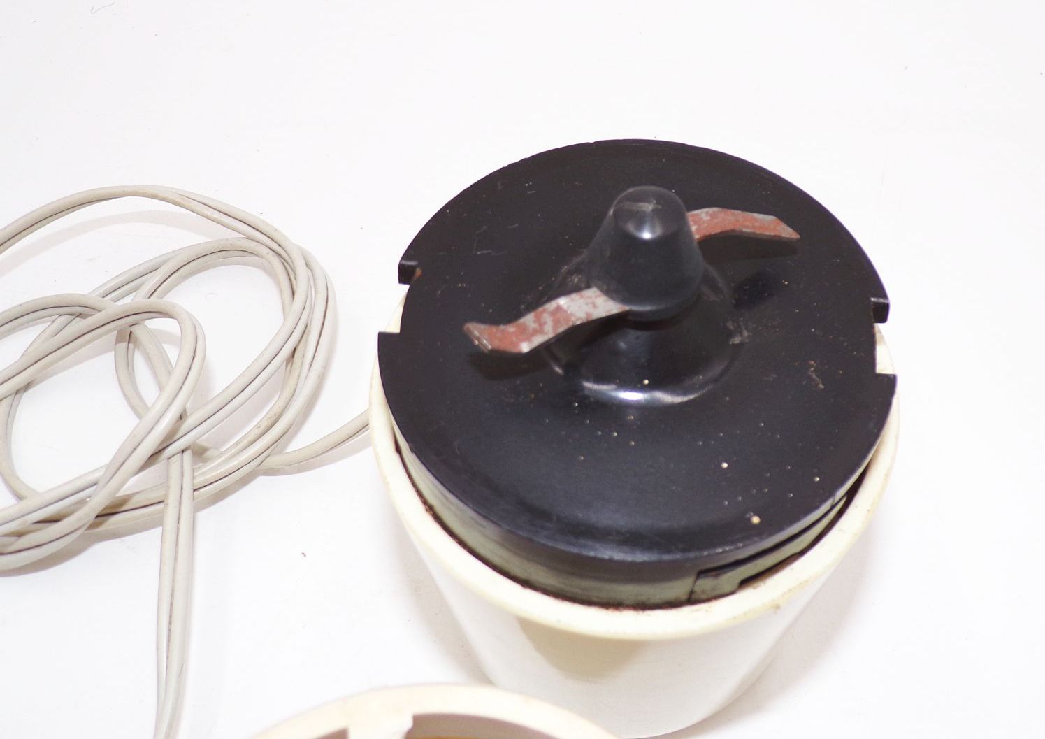 Alte Kaffeemühle Pirouette DDR elektrische Mühle Alte Kaffeemühle Pirouette DDR elektrische Mühle