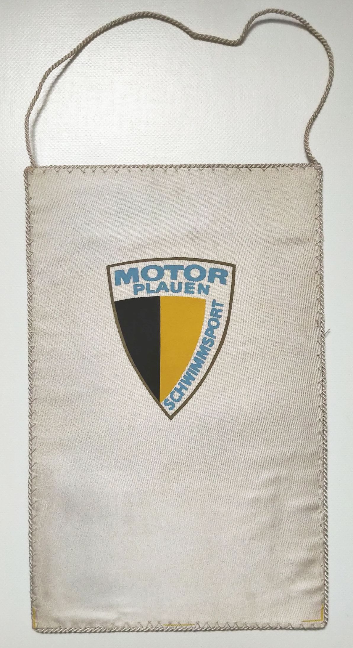 Wimpel Motor Plauen Schwimmsport schwarz gelb