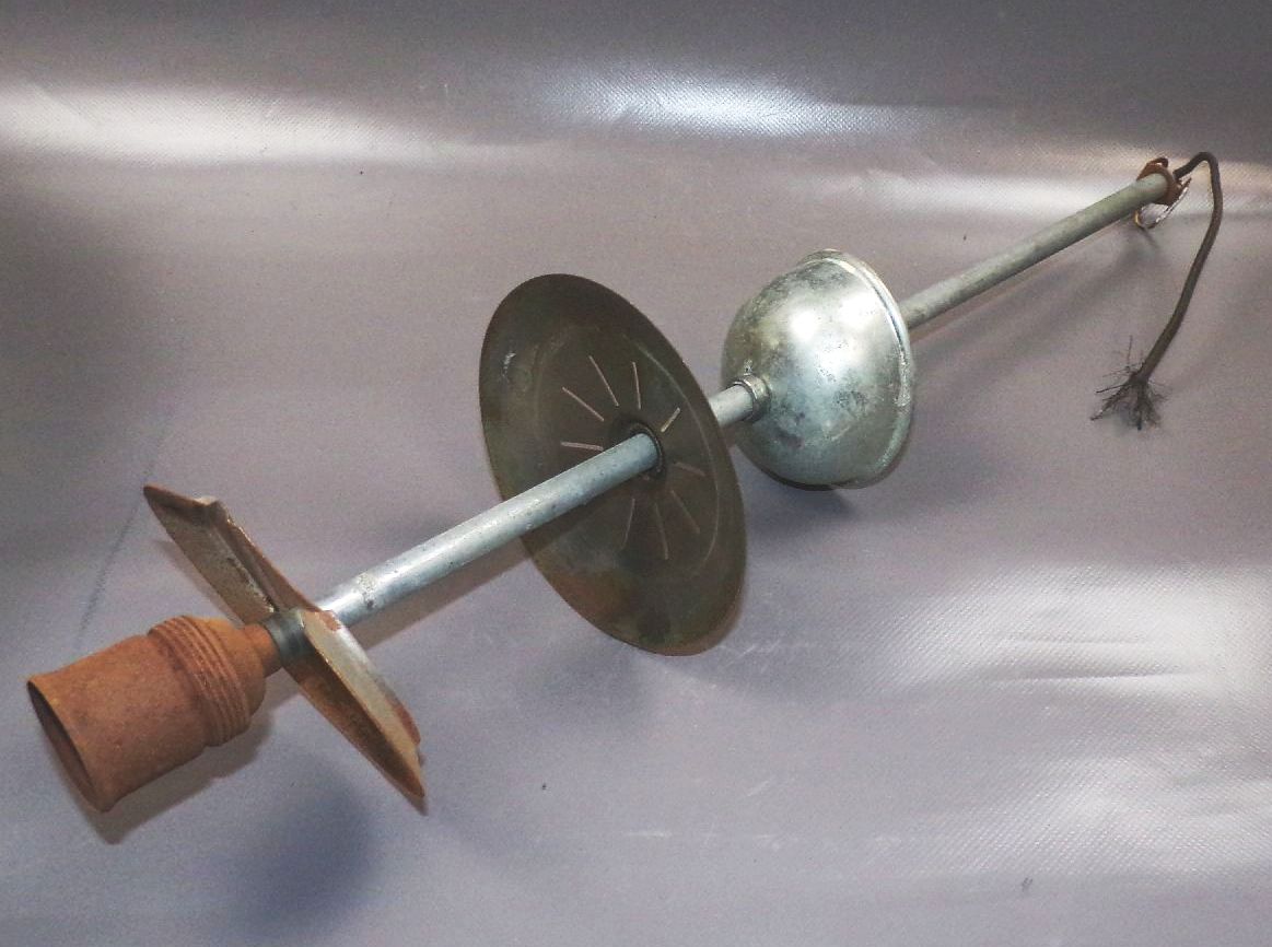 Alte Deckenleuchte E27 XL Weiß Deckenlampe Mithras Bauhaus