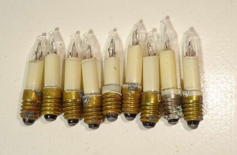 Alter Weihnachtsbaum Christbaum beleuchtet Tischweihnachtsbaum 20 cm