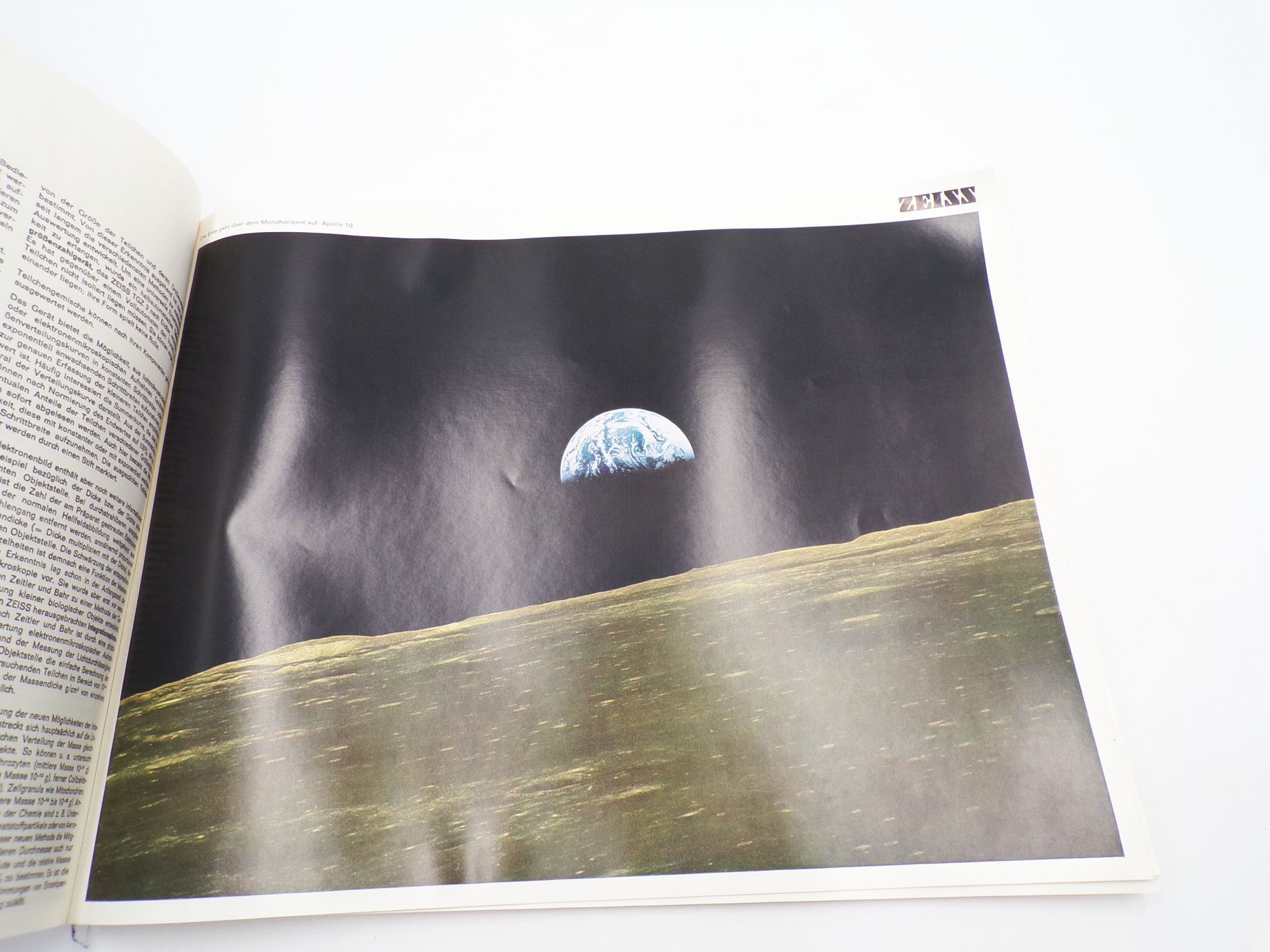 Zeiss Optik auf der Erde auf dem Mond im Weltraum Weltraumfotografie Zeiss Optik auf der Erde auf dem Mond im Weltraum Weltraumfotografie