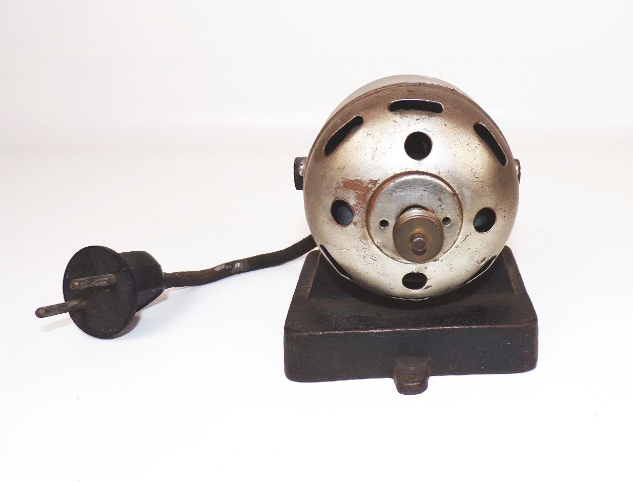 Alter Antriebsmotor 200 V 250 V Elektromotor 