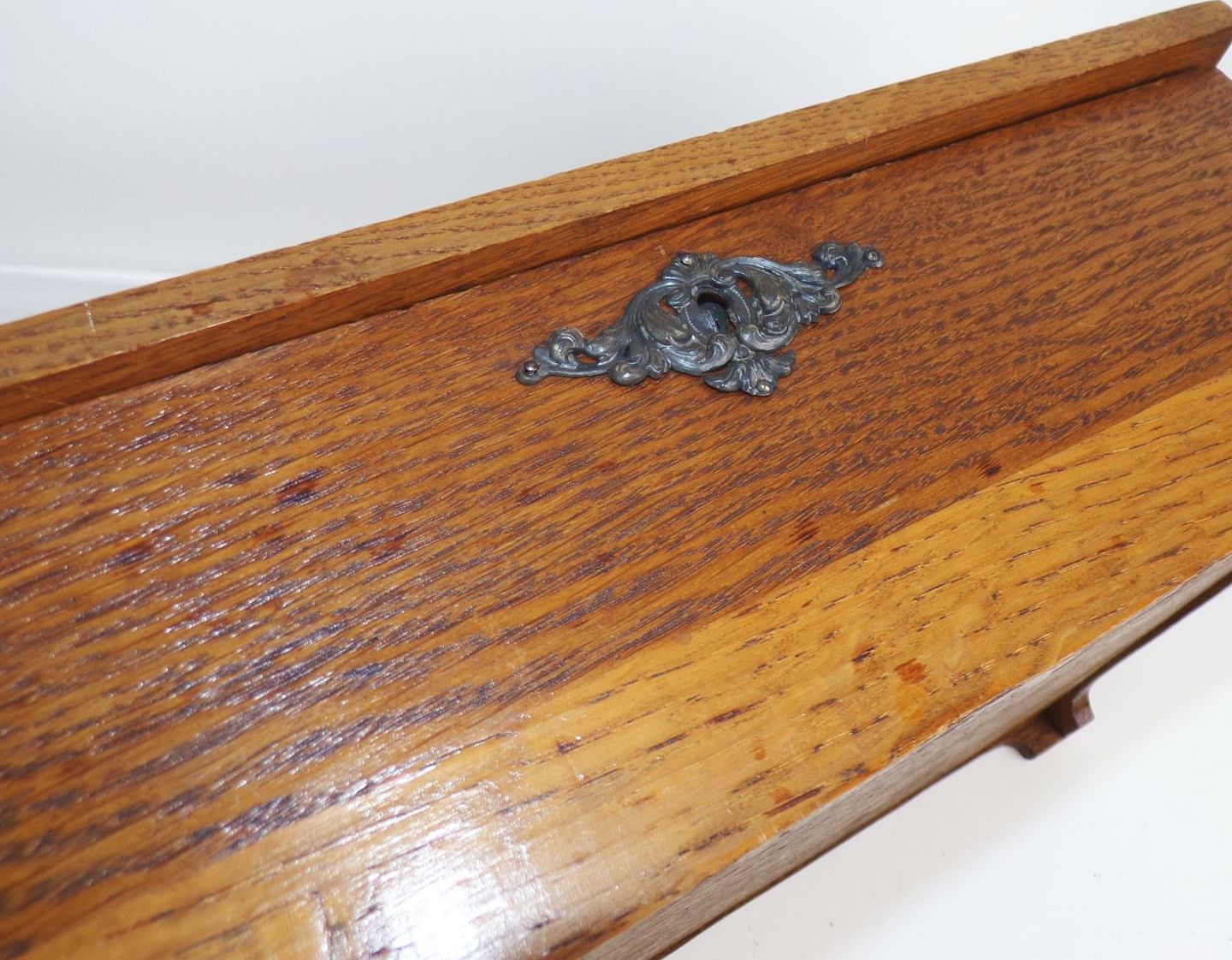 Alte Schatulle Box Aufbewahrung Antik schöne Beschläge um 1900