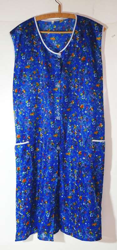 Kittelschürze DDR Polyester Dederon 70er 80er Original Schürze Kittelschürze DDR Polyester Dederon 70er 80er Original Schürze