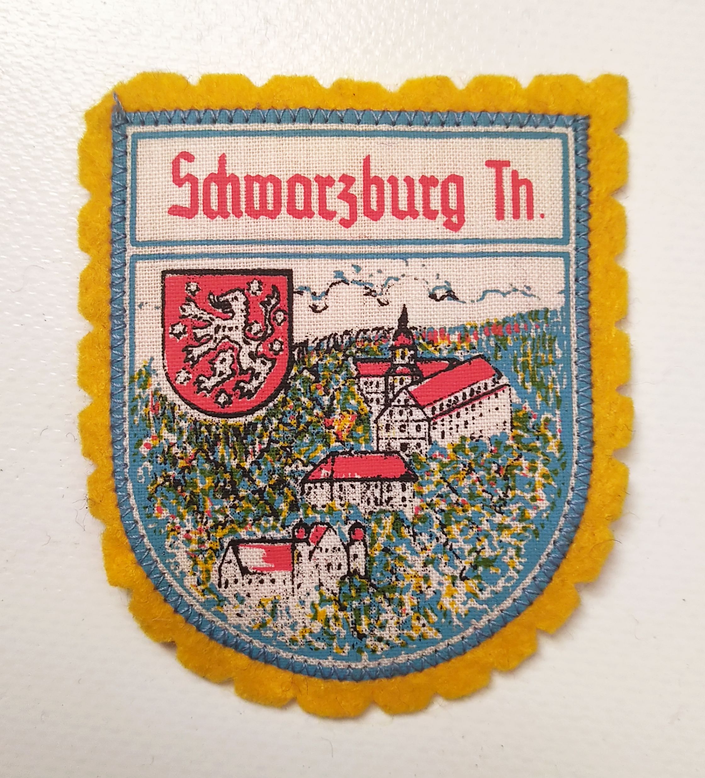 DDR Aufnäher Schwarzburg Thüringen Wappen patch DDR Aufnäher Schwarzburg Thüringen Wappen patch