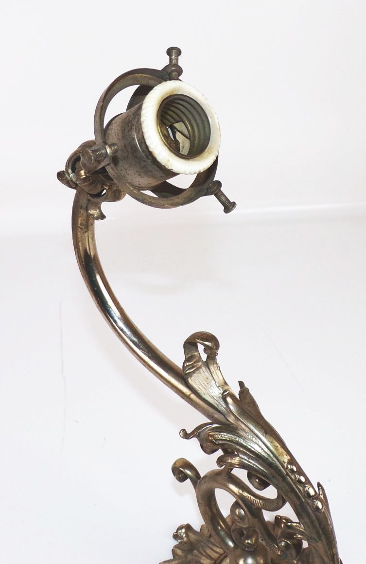 Alte Wandlampe Rocaille um 1900 E27 Antik Wandleuchte Alte Wandlampe Rocaille um 1900 E27 Antik Wandleuchte