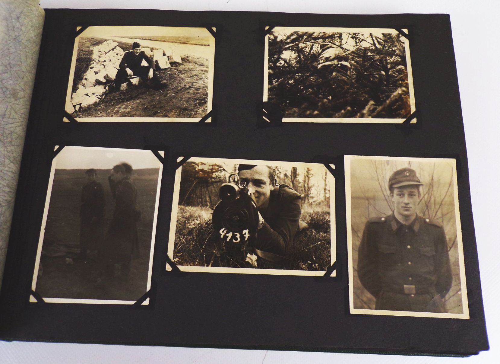 Fotoalbum Grenzer Grenze NVA 1950er Fotos KVP Fotoalbum Grenzer Grenze NVA 1950er Fotos KVP